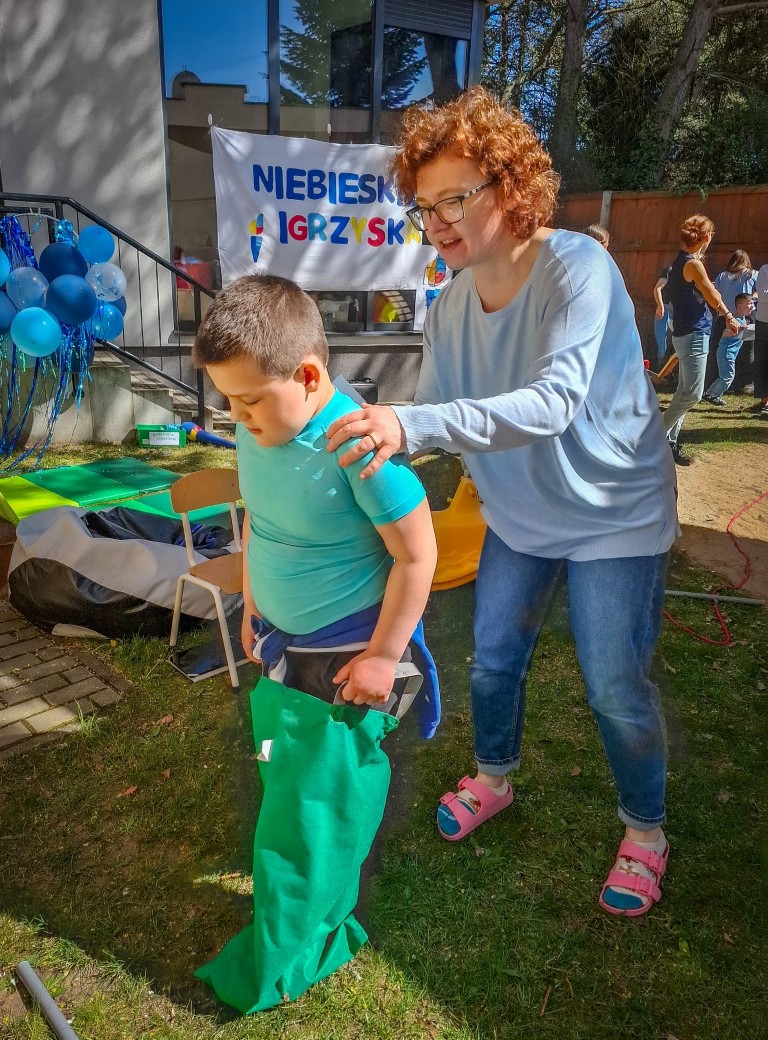 Niebieskie Igrzyska. Przedszkolaki. Zabawa.