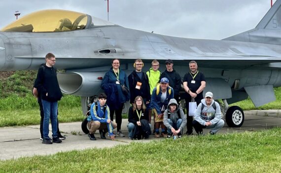 Krzesiny. Baza lotnicza. F16.