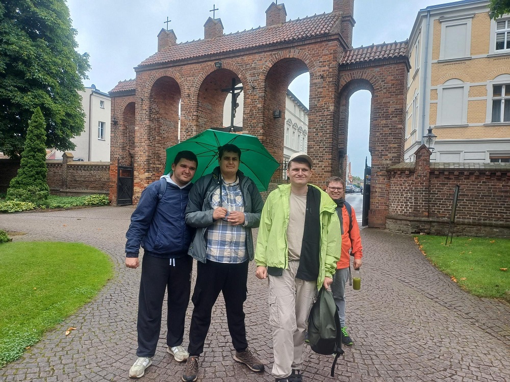 Szamotuły. Wycieczka Pałac i park.