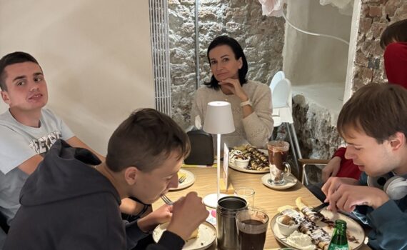 Bajka. Kawiarnia. Wycieczka.