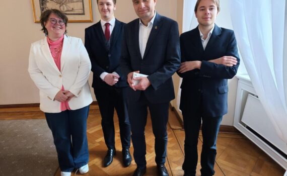 Gala. Projekt. Wolontariat Senioralny.