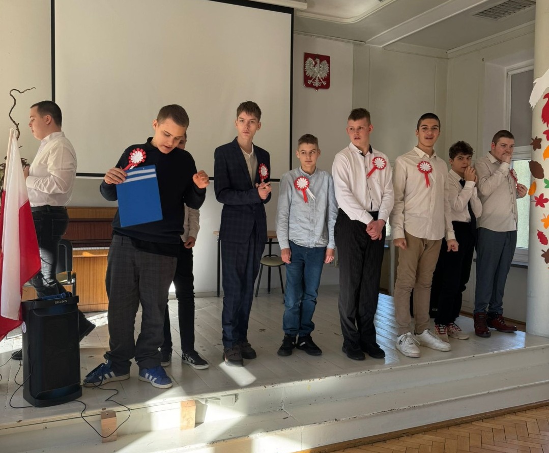 Koncert Pieśni Patriotycznych