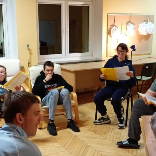 Zajęcia teatralne. Aula. Strefa mieszkańca.