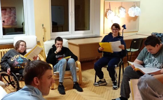 Zajęcia teatralne. Aula. Strefa mieszkańca.