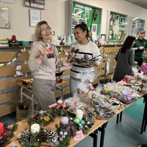 Kiermasz. Święta. 2025.