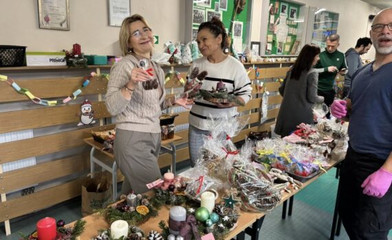 Kiermasz. Święta. 2025.