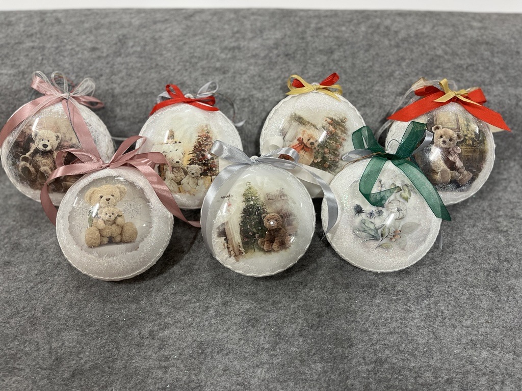 Przygotowania do szkolnego kiermaszu świątecznego