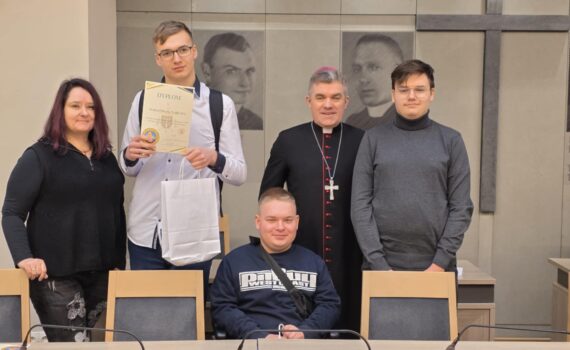 Olimpiada Teologii Katolickiej. Dyplomy. Wyróżnienia.