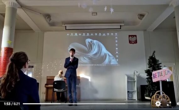 Występy Świąteczne. Szkoła podstawowa. Aula.